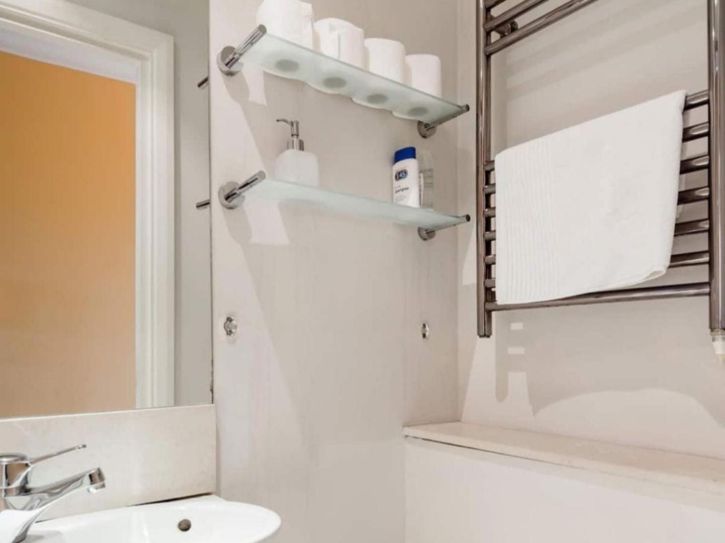Sunny 1 Bedroom Flat In Central لندن المظهر الخارجي الصورة